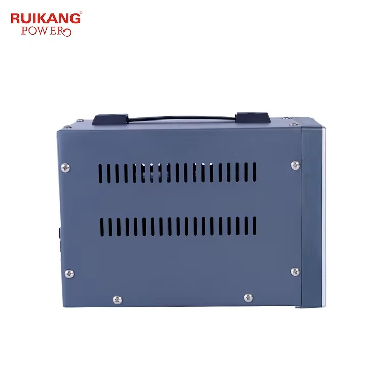 Transformateur AKAI AVR003A-2000VA